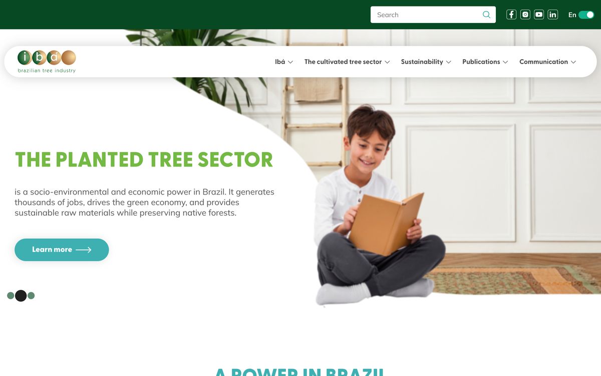 Página inicial da versão em inglês do site da Ibá, com o título The planted tree sector